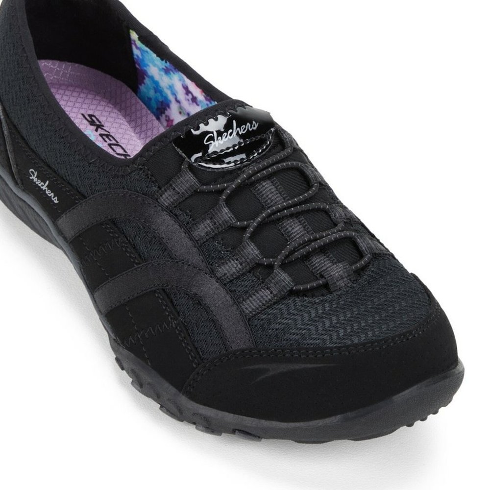 Skechers Breathe Easy - Faithful size 8.5